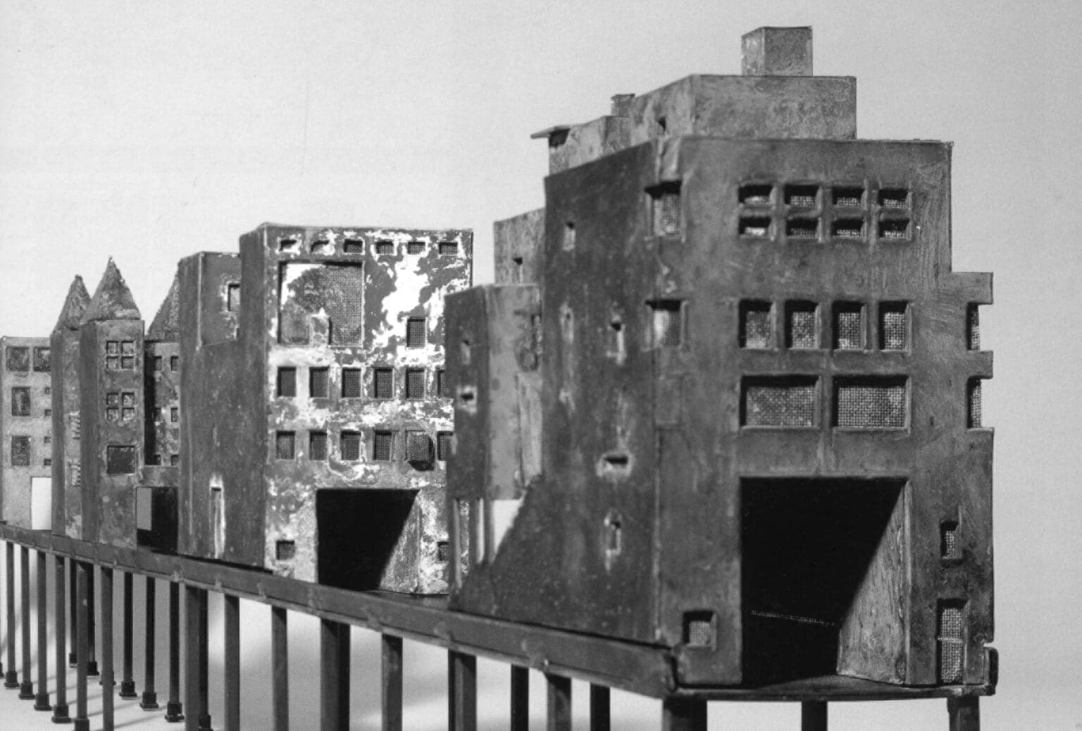 Bridge of Houses, Australia and United States by Steven Holl 1